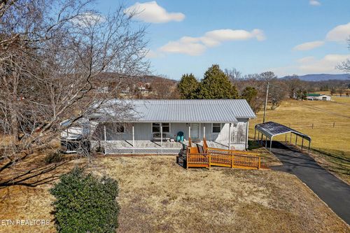 566 Turntable Rd, Sparta, TN, 38583 | Card Image