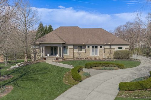 1027 Wild Hickory Ln, Washingtn Twp, OH, 45458-6093 | Card Image