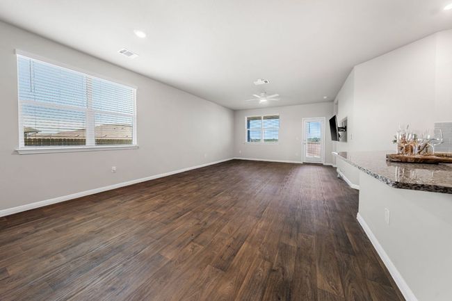 208 Bunting Ln, House other with 4 bedrooms, 2 bathrooms and 4 parking in Bertram TX | Image 9