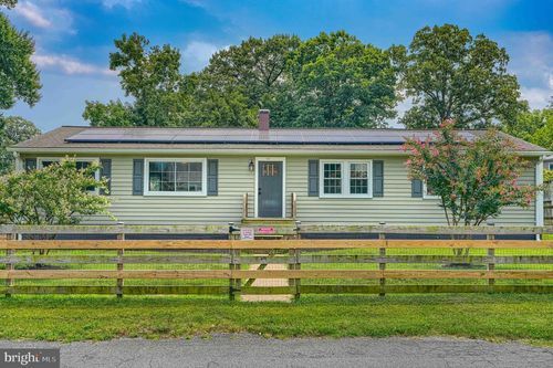 1813 Potomac Rd, EDGEWATER, MD, 21037-1818 | Card Image