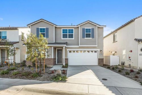 10349 River Bluff Dr, Santee, CA, 92071-2732 | Card Image