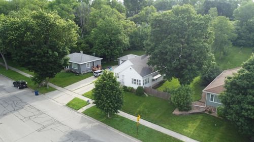 404 N Vine St, Fergus Falls, MN, 56537-2045 | Card Image
