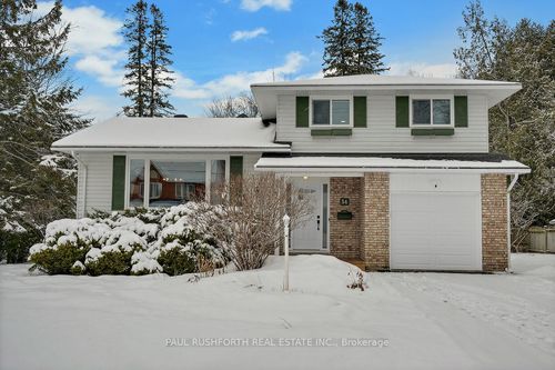 34 Beverly St, Stittsville, ON, K2S0S2 | Card Image