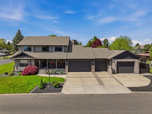 8111 N Panorama Dr, Spokane, WA, 99208 | Card Image