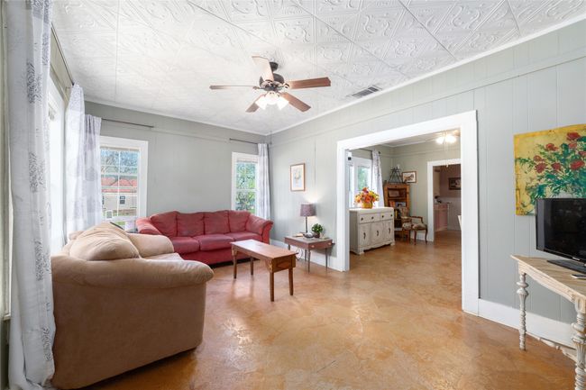 601 E Ross Ave, House other with 3 bedrooms, 1 bathrooms and null parking in De Leon TX | Image 6