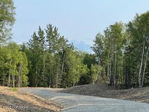 L4 B2 Sandburg Drive, Wasilla, AK, 99654 | Card Image