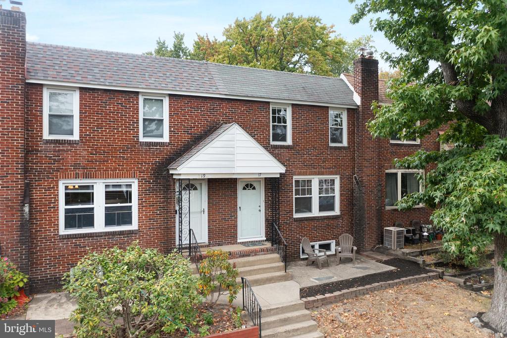 Summerfield Ave, Collingswood, NJ 08108