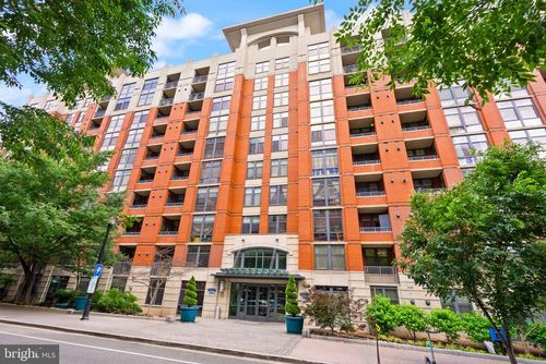 618-1021 N Garfield St, ARLINGTON, VA, 22201-2576 | Card Image