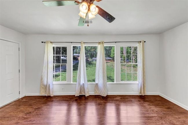 856 Glenway Dr, House other with 3 bedrooms, 1 bathrooms and null parking in East Point GA | Image 5