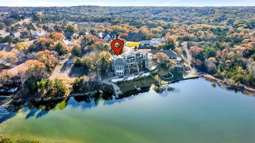 131 Greenway Bnd, Pottsboro, TX, 75076-4585 | Card Image