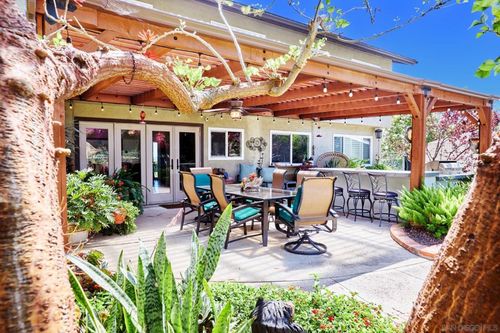 9370 Viento Fuerte Way, La Mesa, CA, 91941-6820 | Card Image