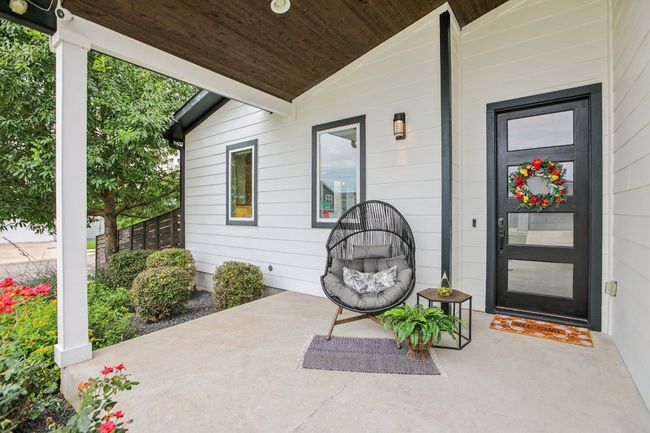 Property entrance | Image 4