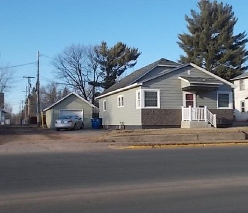 1304 E 1st St, Merrill, WI, 54452-2602 | Card Image
