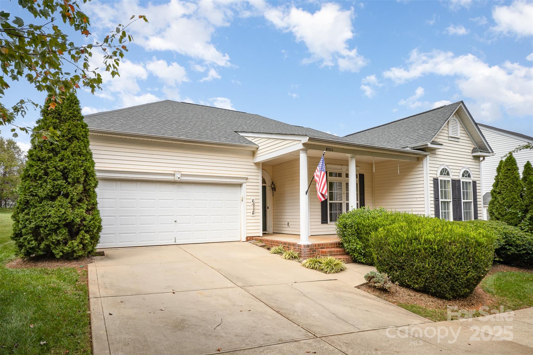 Castledown Dr, Huntersville, NC 28078