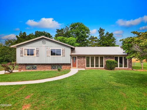 481 Ravenwood Dr, Morristown, TN, 37814-1209 | Card Image