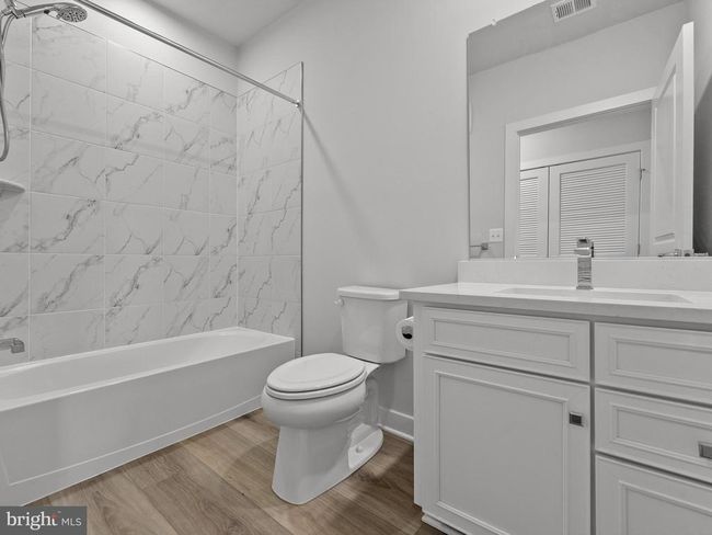 3V - 12865 Mosaic Park Way, Condo with 2 bedrooms, 2 bathrooms and null parking in HERNDON VA | Image 9