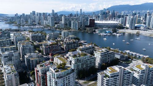 1009-1688 Pullman Porter Street, Vancouver, BC, V6A0H4 | Card Image