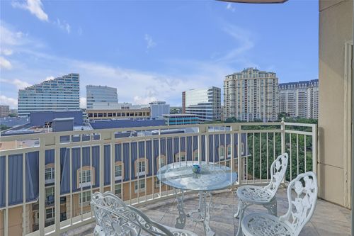 apt-1042-3225 Turtle Creek Blvd, Dallas, TX, 75219-5467 | Card Image