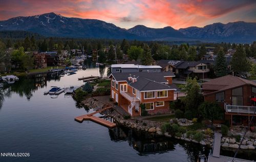 2067 Aloha Dr, South Lake Tahoe, CA, 96150-6646 | Card Image