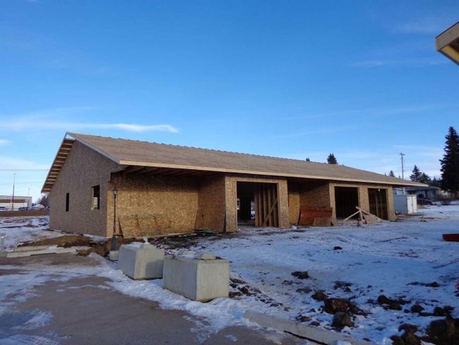 #24 and #33 Lacacy Lane, Home with 2 bedrooms, 1 bathrooms and 1 parking in Rimbey AB | Image 14