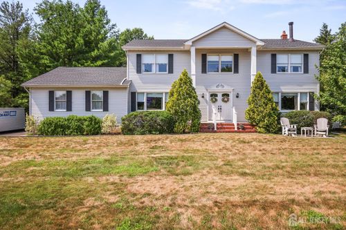 13 Regent Dr, Monroe, NJ, 08831-2909 | Card Image