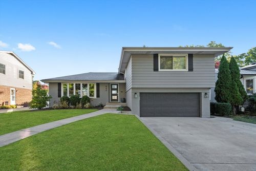 849 S Swain Avenue, Elmhurst, IL, 60126 | Card Image