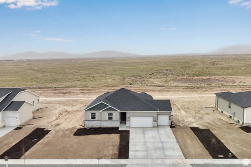 614-357 W Emma St, Grantsville, UT, 84029-3740 | Card Image