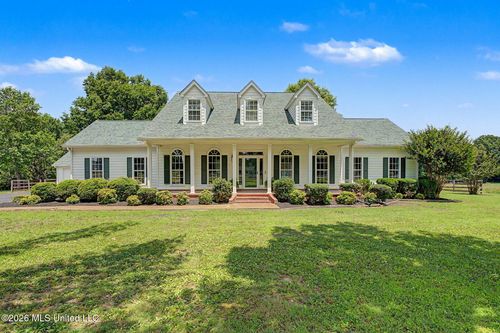 64 Tamim Cove, Byhalia, MS, 38611 | Card Image