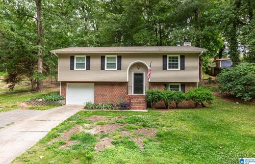 2735 Sunrise Dr, MOODY, AL, 35004-3432 | Card Image
