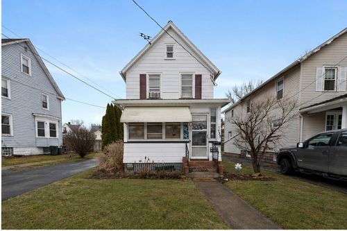 121 W Filbert St, East Rochester, NY, 14445-1826 | Card Image