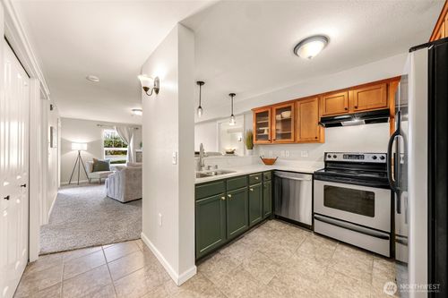 a109-700 32nd St, Bellingham, WA, 98225-6924 | Card Image