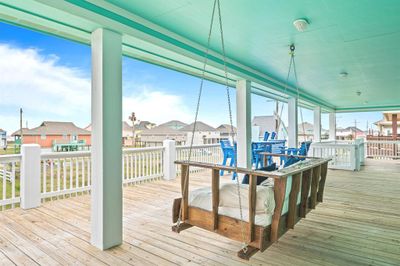 2328 Antigua Circle, House other with 5 bedrooms, 3 bathrooms and null parking in Crystal Beach TX | Image 1