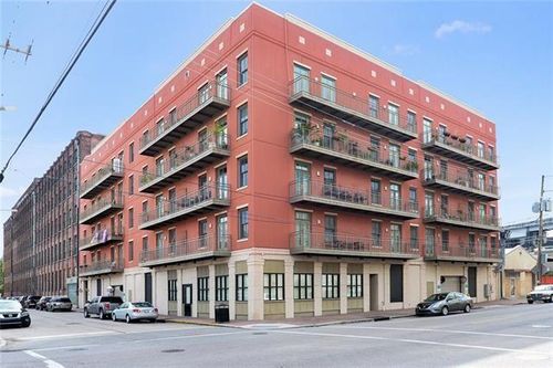 304-450 John Churchill Chase St, New Orleans, LA, 70130-4034 | Card Image