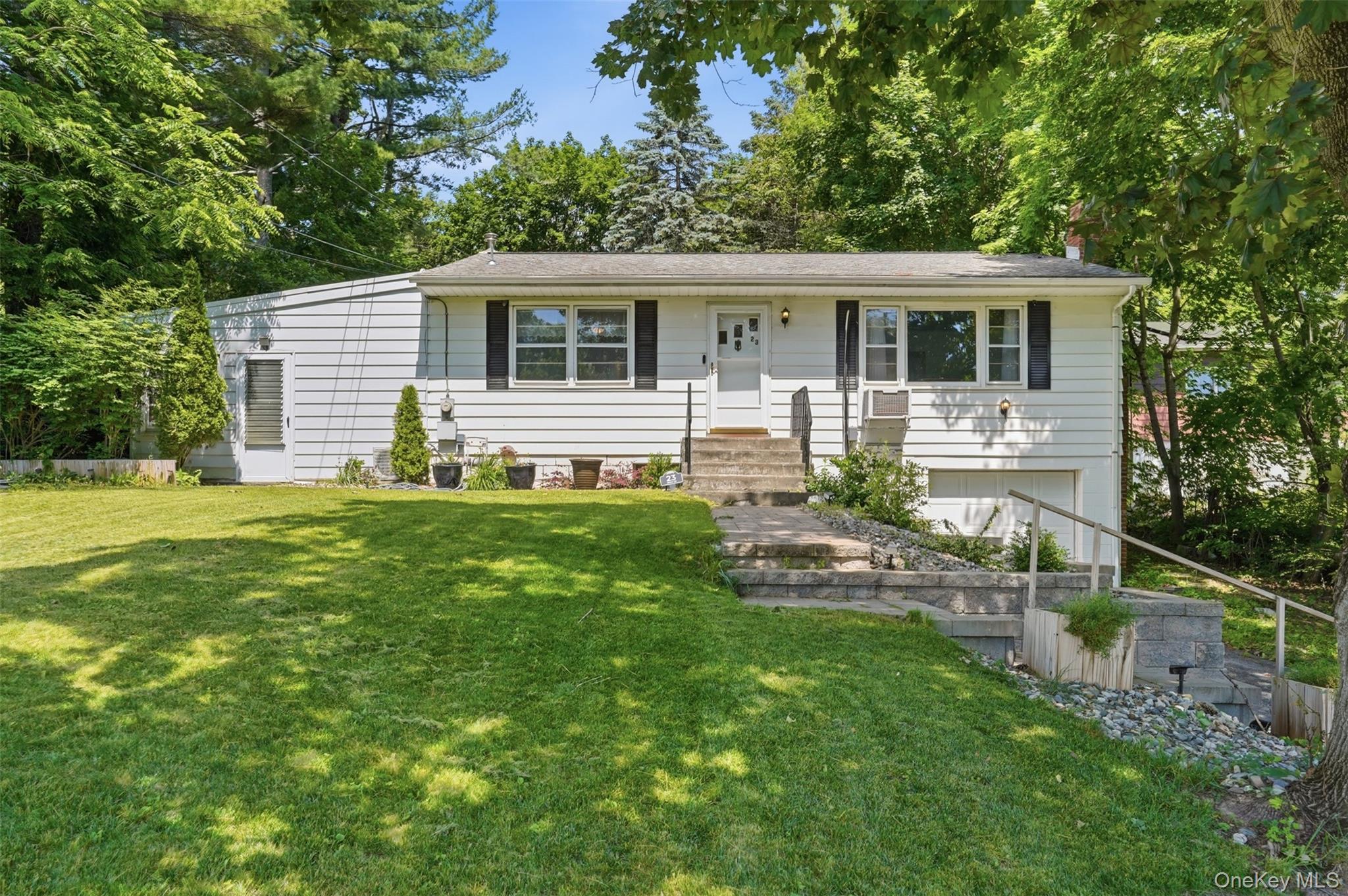 Residential in Pleasant Valley 3