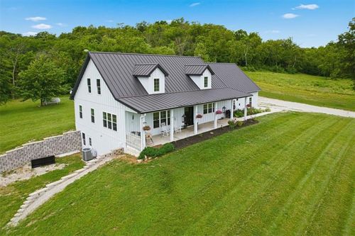 19180 Highway E, Richmond, MO, 64085 | Card Image
