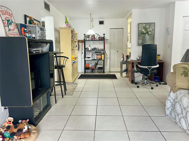 APT-203 - 504 Gardens Dr, Condo with 2 bedrooms, 1 bathrooms and null parking in Pompano Beach FL | Image 13