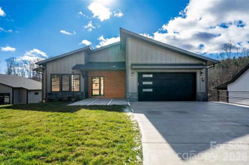 25 George Allen Rdg, Arden, NC, 28704-0059 | Card Image