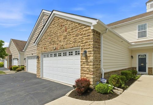 5653 Niagara Reserve Dr, Westerville, OH, 43081-7141 | Card Image