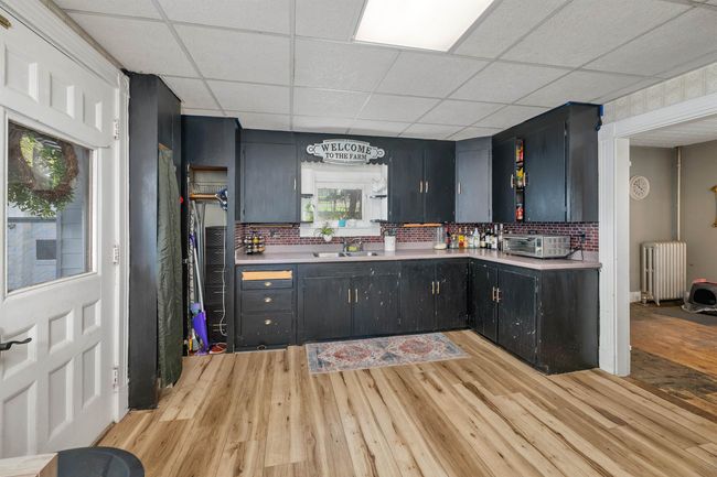 36 Dixon St, House other with 3 bedrooms, 1 bathrooms and null parking in Laconia NH | Image 9