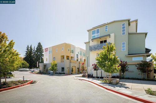 27276 Cosmo Ct, Hayward, CA, 94544-4159 | Card Image