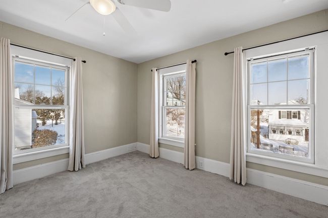 75 Warren St, House other with 4 bedrooms, 3 bathrooms and null parking in Laconia NH | Image 31