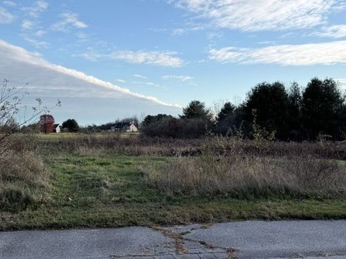 13 Kelley Rd, Mendon, MA, 01756-1258 | Card Image