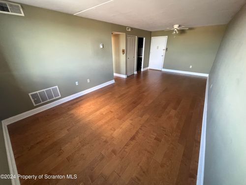 apt-505-220 Linden Street, Scranton, PA, 18503 | Card Image