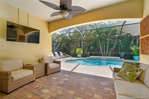 521 Ne Abaca Way, Jensen Beach, FL, 34957-4627 | Card Image