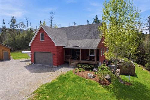 39 Stoney Brook Rd, Londonderry, VT, 05148-4445 | Card Image