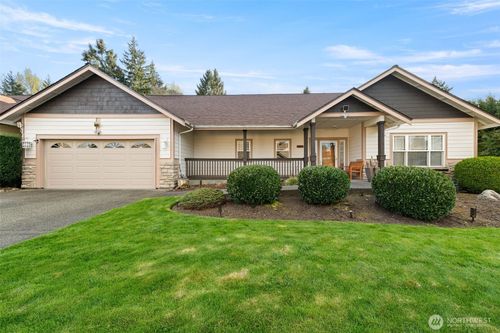 9069 Eagle Point Loop Road Se, Lakewood, WA, 98498 | Card Image
