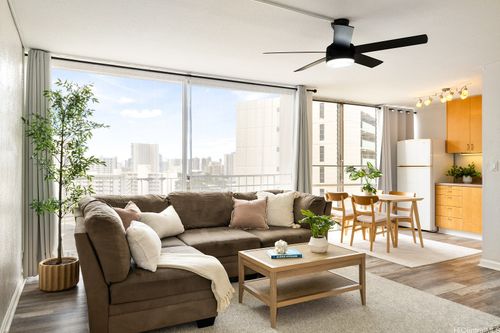 apt-801-1702 Kewalo St, Honolulu, HI, 96822-5501 | Card Image