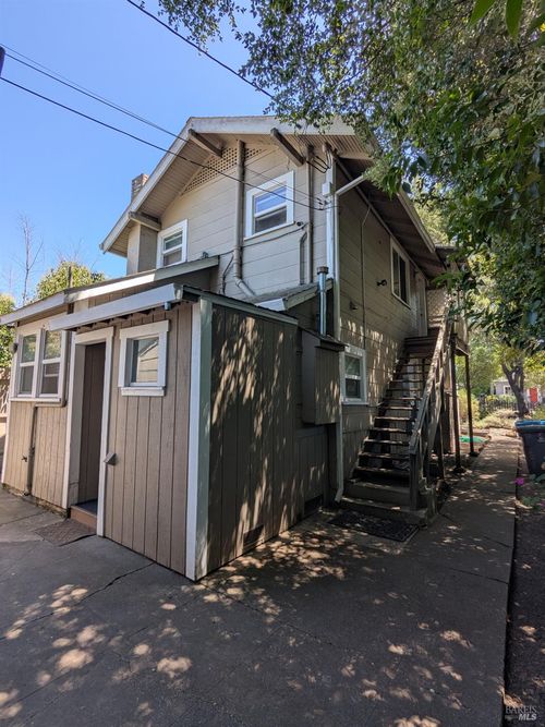 409 College Ave, Santa Rosa, CA, 95401 | Card Image