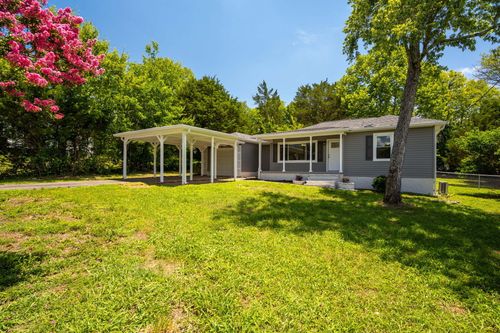21 Lee Cir, Fort Oglethorpe, GA, 30742-3830 | Card Image