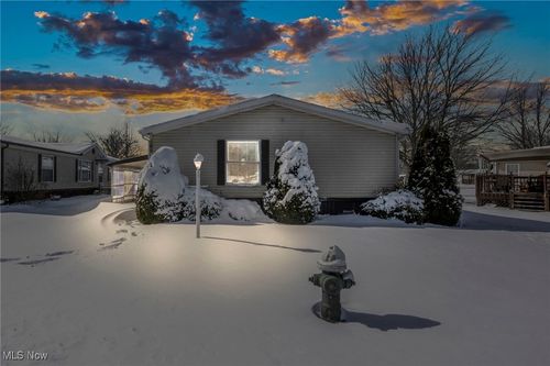 165 Ashwood, Elyria, OH, 44035 | Card Image